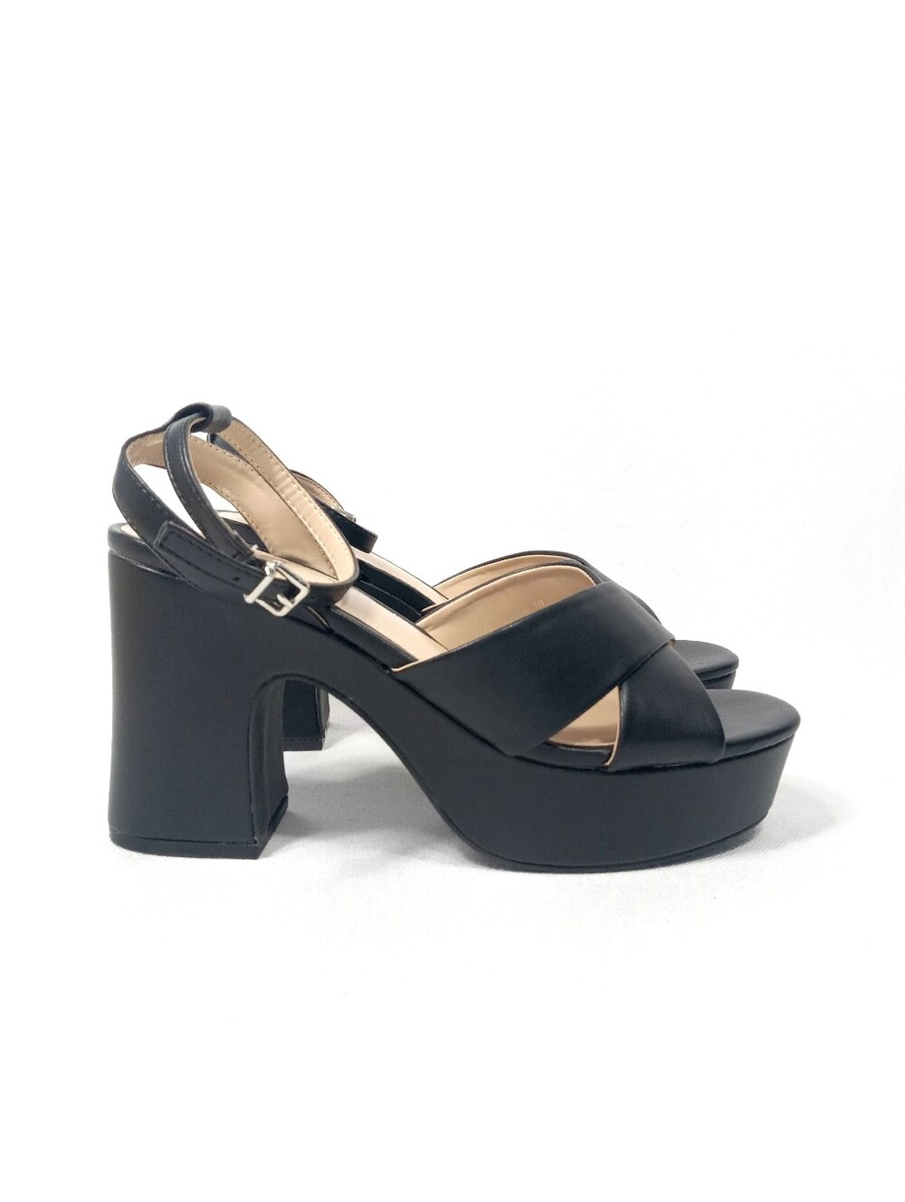 DV by DOLCE VITA Maggie Black Crisscross Platform Chunky Heel Sandal Womens 10